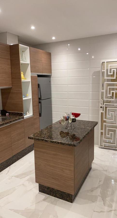 Rue Russie Appartement Tangier Bagian luar foto