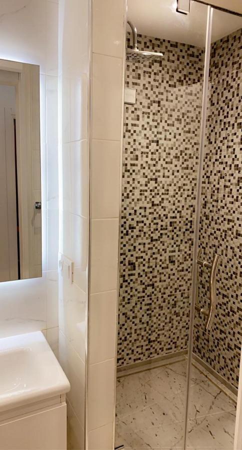 Rue Russie Appartement Tangier Bagian luar foto
